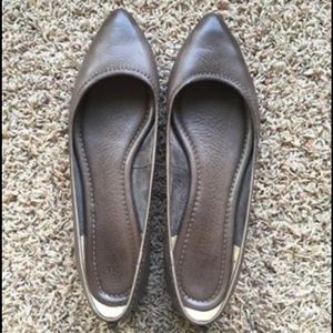 EUC Frye Regina leather flats size 10